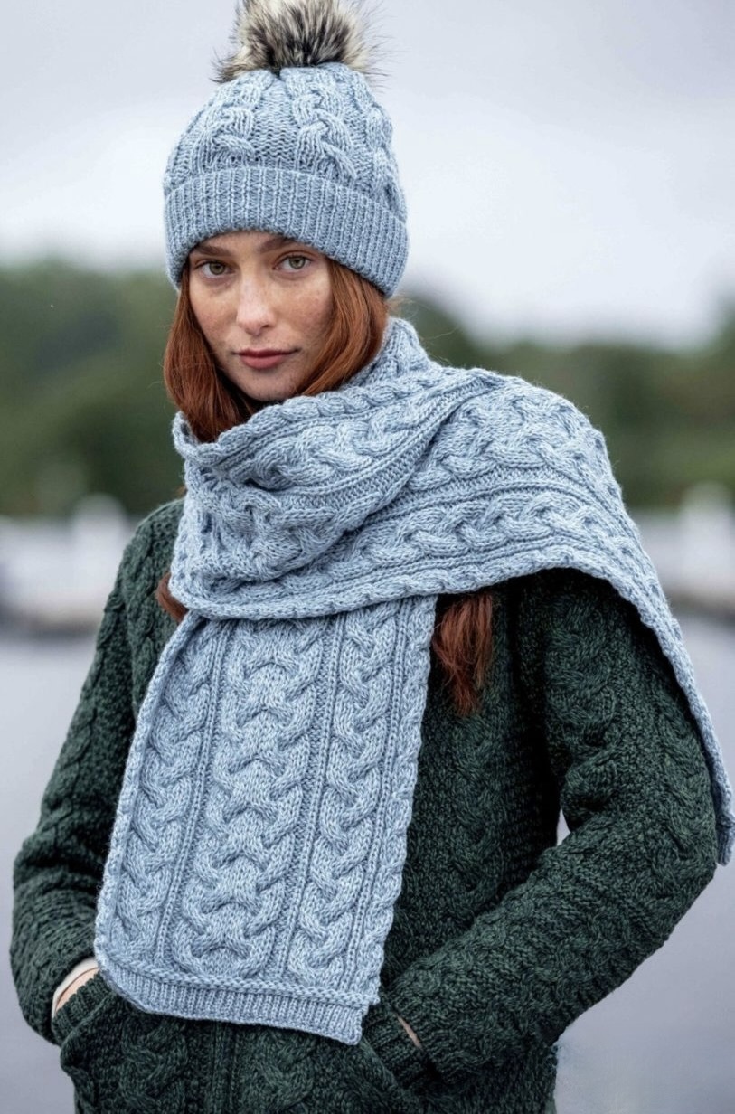 Bonnet femme pompon en laine mérinos, made in France