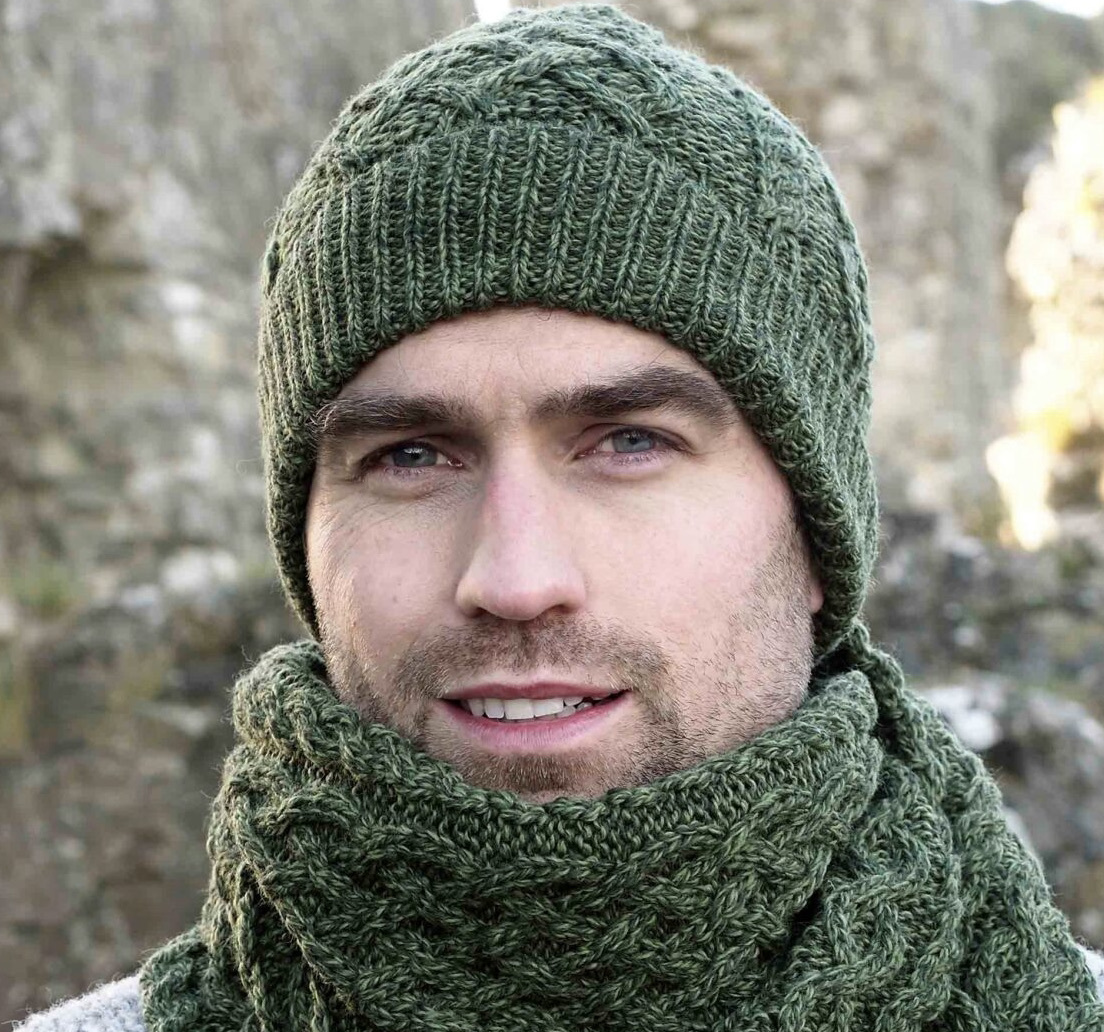 Bonnet irlandais chaud laine mérinos pompon Aran Crafts